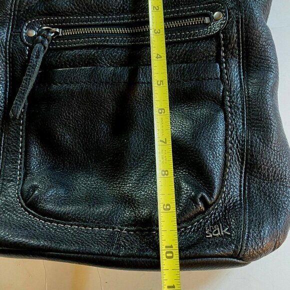 The Sak Black Genuine Leather Crossbody Bag With Multi-Color Interior Lining & Z - Picture 10 of 12